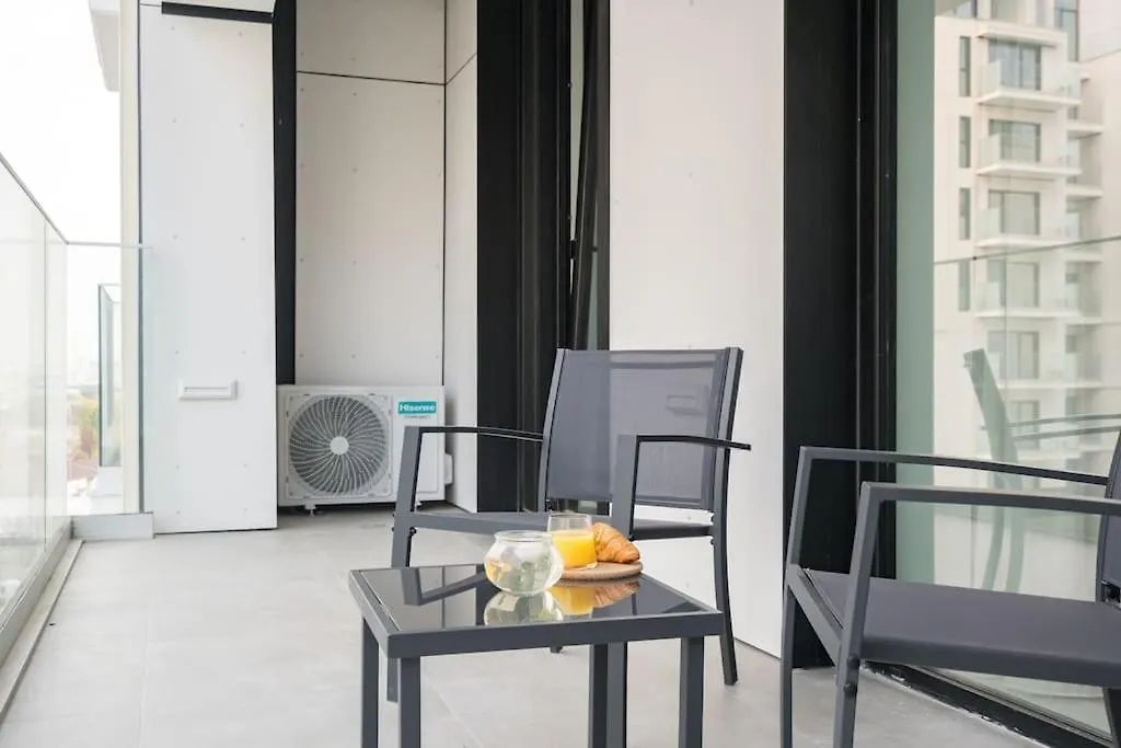 Orange In One Cotroceni Apartment Bucharest