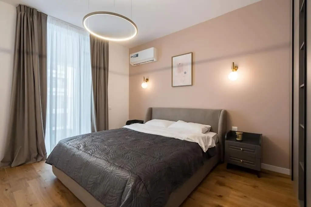 Orange In One Cotroceni Apartment Bucharest
